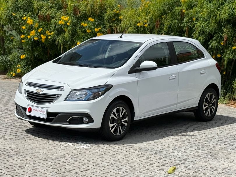 Chevrolet ONIX HATCH LTZ 1.4 8V FlexPower 5p Mec.