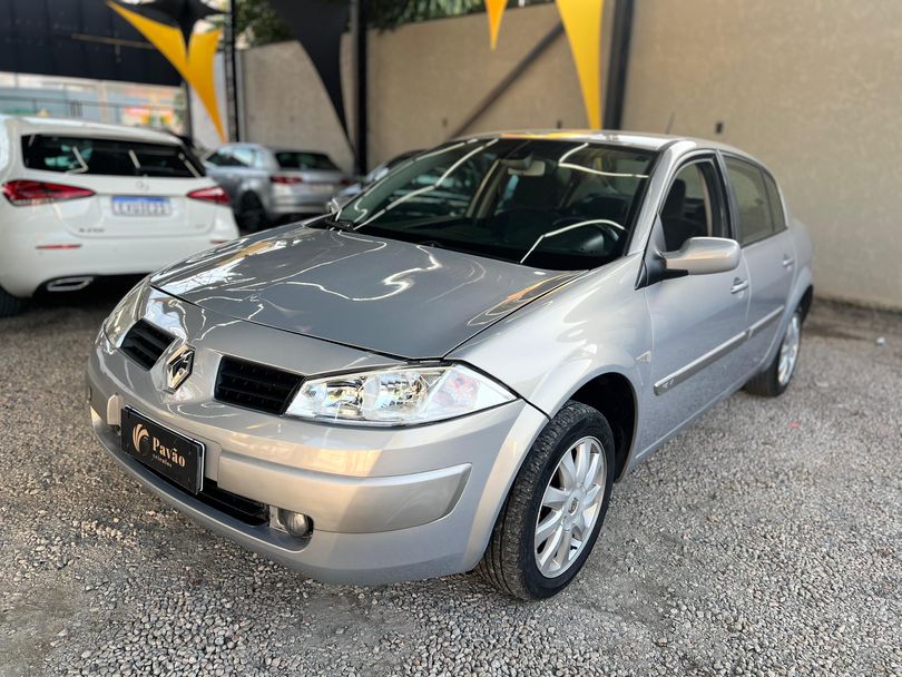 Renault Megane Sedan Dynamique Hi-Flex 1.6 16V