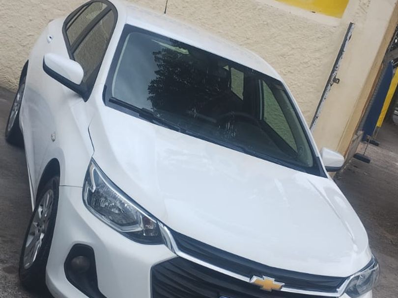 Chevrolet ONIX SEDAN Plus LT 1.0 12V Flex 4p Mec.