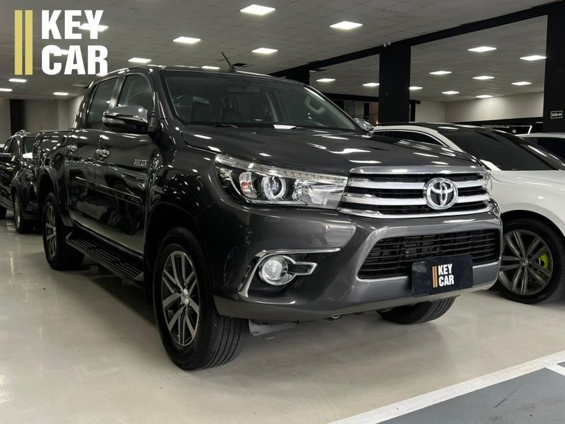 Toyota Hilux CD SRX 4x4 2.8 TDI 16V Diesel Aut.