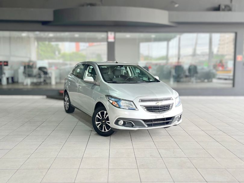 Chevrolet ONIX HATCH LTZ 1.4 8V FlexPower 5p Mec.