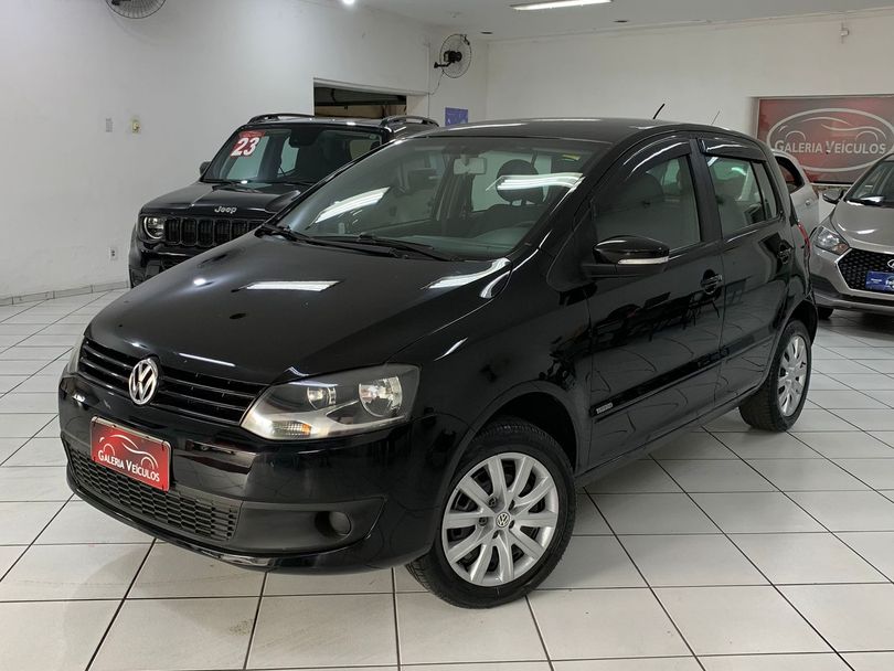 VolksWagen Fox 1.6 Mi Total Flex 8V 5p