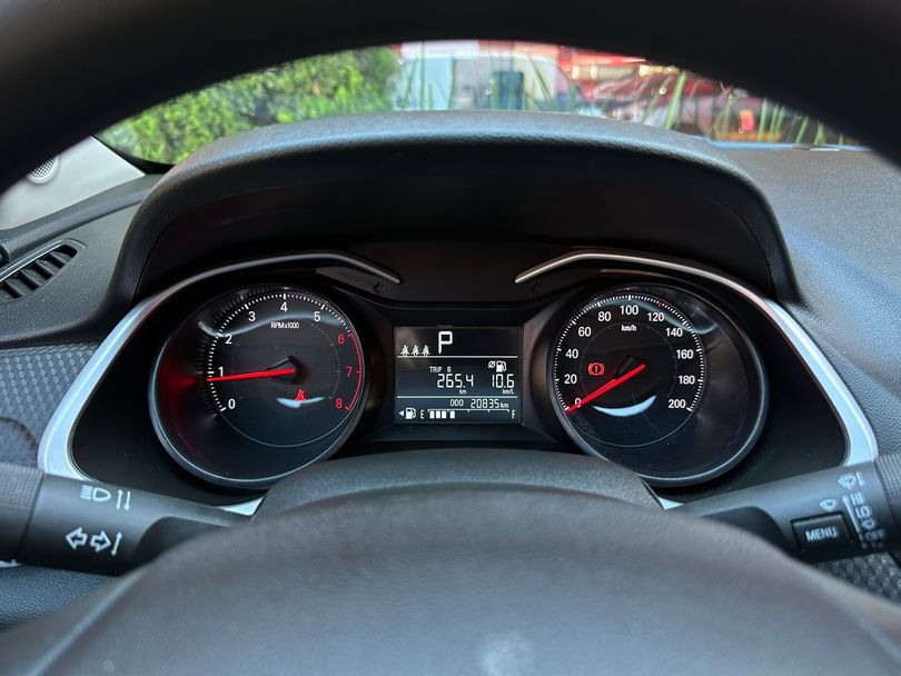 Chevrolet ONIX SEDAN Plus LT 1.0 12V TB Flex Aut.