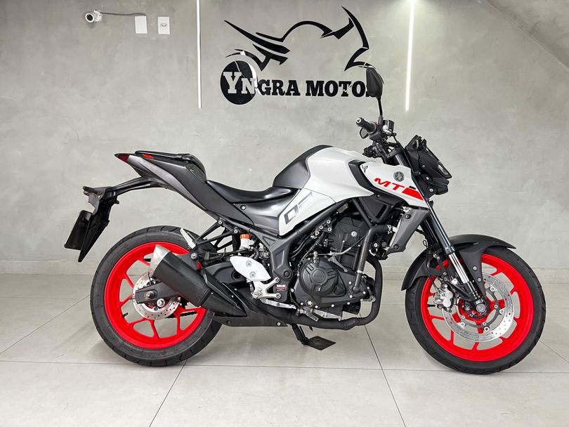 YAMAHA MT-03 321/ABS