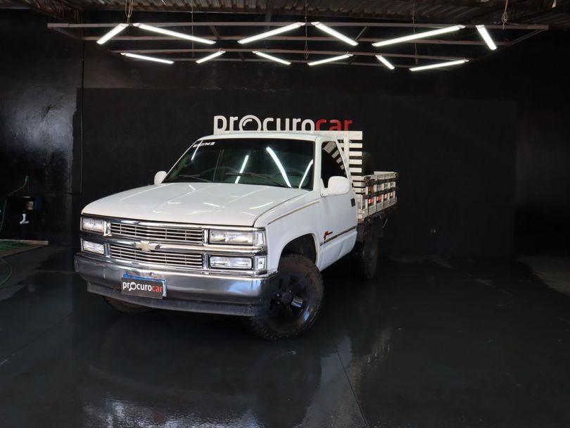 Chevrolet Silverado DLX 4.2 Diesel