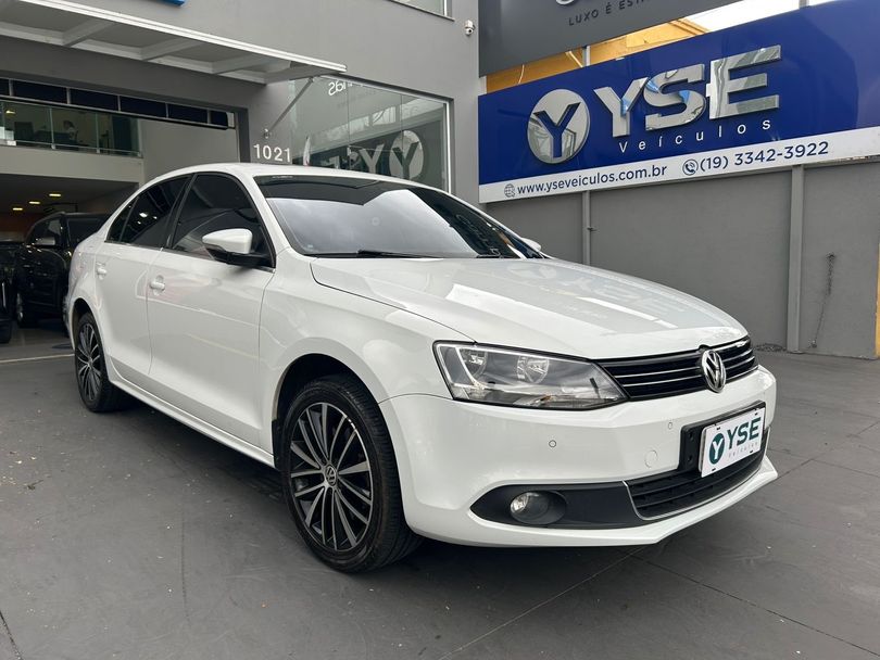 VolksWagen JETTA Highline 2.0 TSI 16V 4p Tiptronic