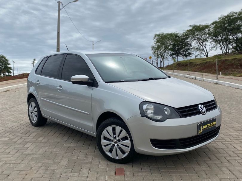 VolksWagen Polo 1.6 Mi/S.Ouro 1.6 Mi Tot.Flex 8V 5p