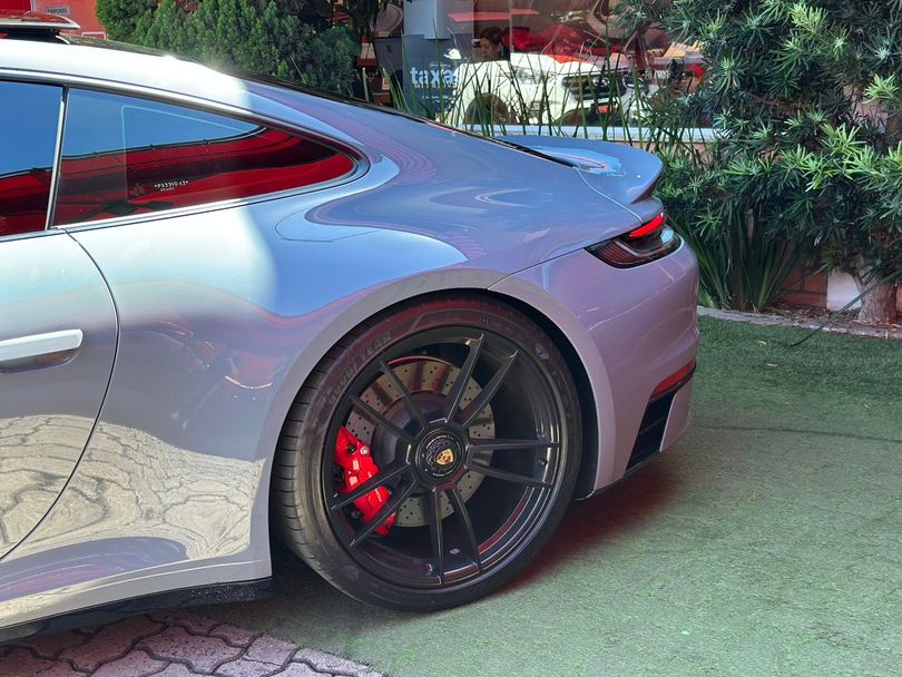 Porsche 911 Carrera 4 GTS Coupe 3.0 24V (992)