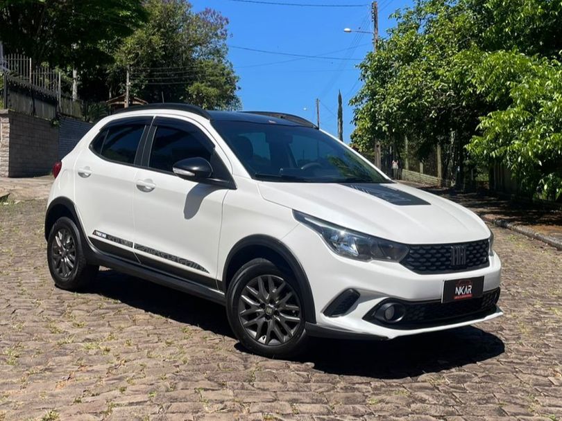 Fiat ARGO TREKKING 1.3 8V Flex
