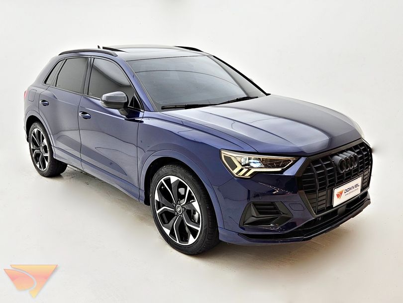 Audi Q3 Black Ed. 1.4 TFSI Flex/Black S-tron.