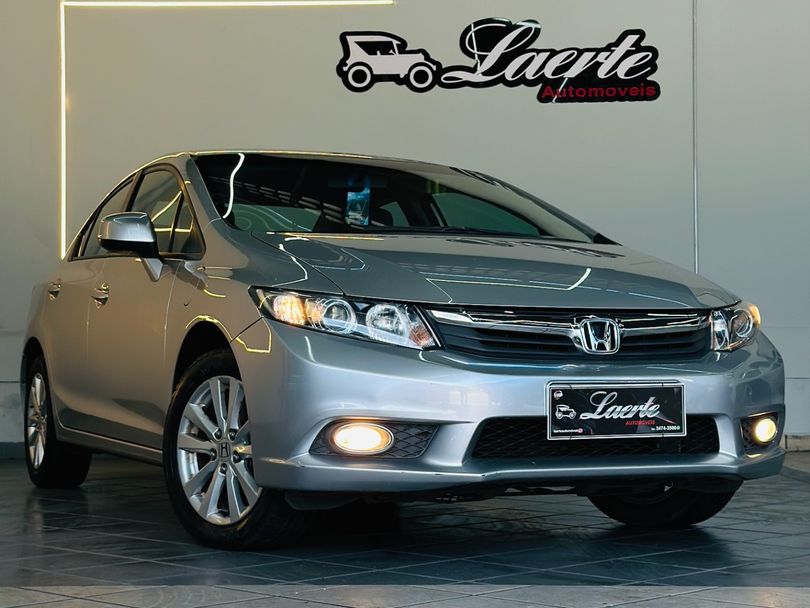 Honda Civic Sedan LXS 1.8/1.8 Flex 16V Aut. 4p
