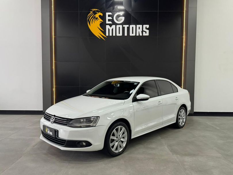 VolksWagen JETTA Comfortline 2.0 T.Flex 8V 4p Tipt.