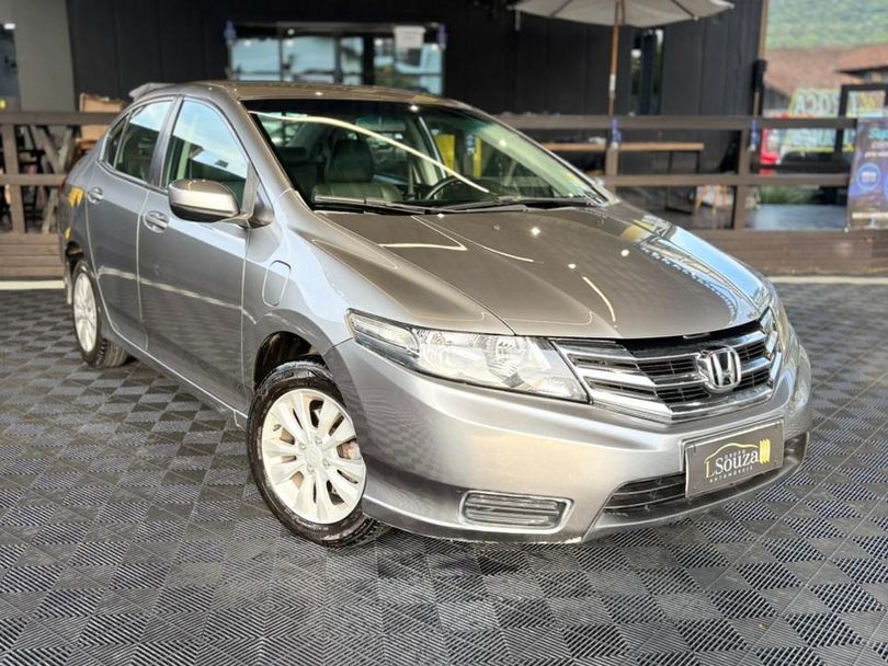 Honda CITY Sedan LX 1.5 Flex 16V 4p Aut.
