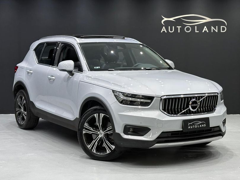 Volvo XC 40 T-5 INSCRIPTION 1.5 FWD (Híbrido)