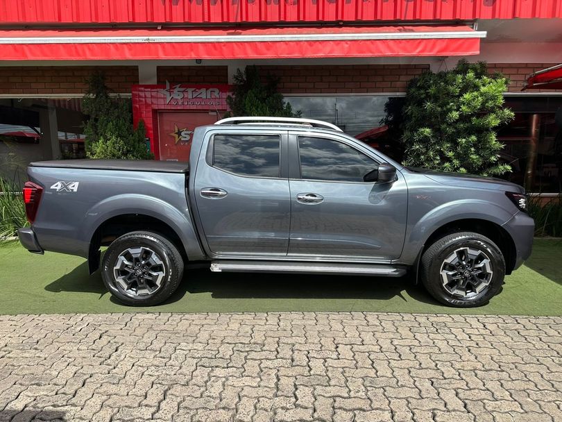 Nissan Frontier XE CD 4x4 2.3 Bi-TB Diesel Aut.