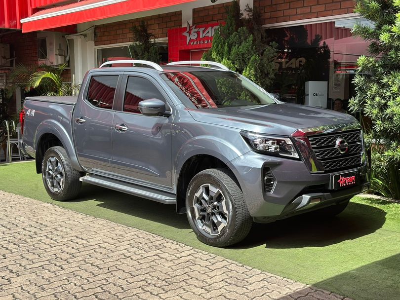 Nissan Frontier XE CD 4x4 2.3 Bi-TB Diesel Aut.