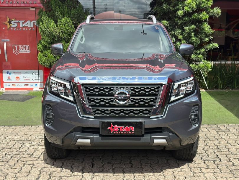 Nissan Frontier XE CD 4x4 2.3 Bi-TB Diesel Aut.