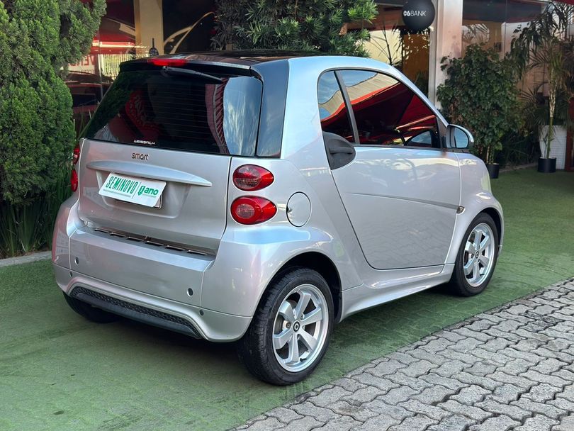 smart fortwo coupé/Brasil.Edition 1.0 mhd 71cv
