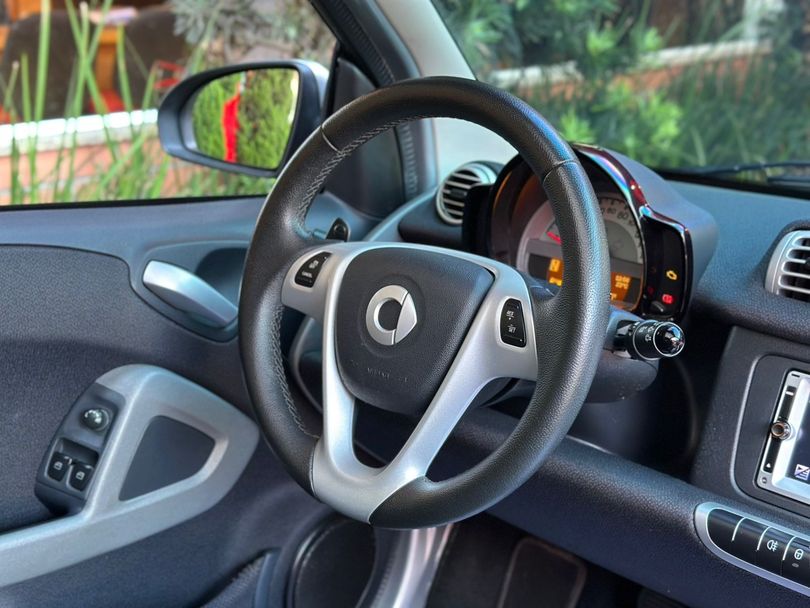 smart fortwo coupé/Brasil.Edition 1.0 mhd 71cv