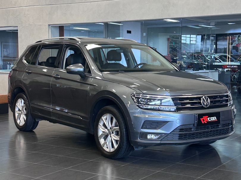 VolksWagen TIGUAN Allspac Comf 250 TSI 1.4 Flex