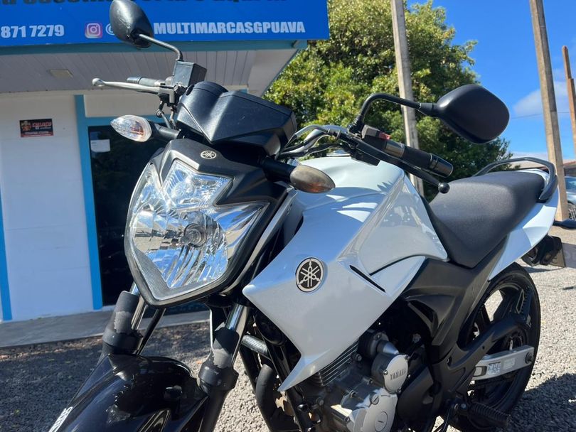 YAMAHA YS 250 FAZER/ FAZER L. EDITION /BLUEFLEX