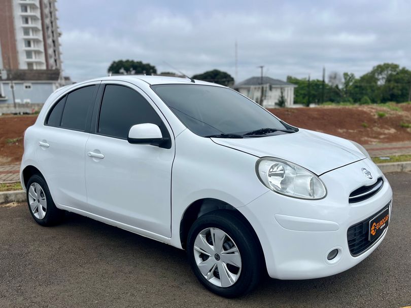 Nissan MARCH S 1.0 16V Flex Fuel 5p