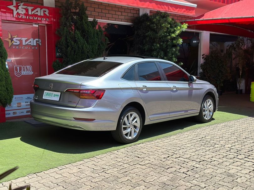 VolksWagen JETTA Comfort. 250 TSI 1.4 Flex 16v Aut.