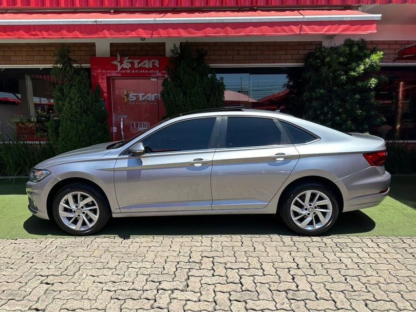 VolksWagen JETTA Comfort. 250 TSI 1.4 Flex 16v Aut.