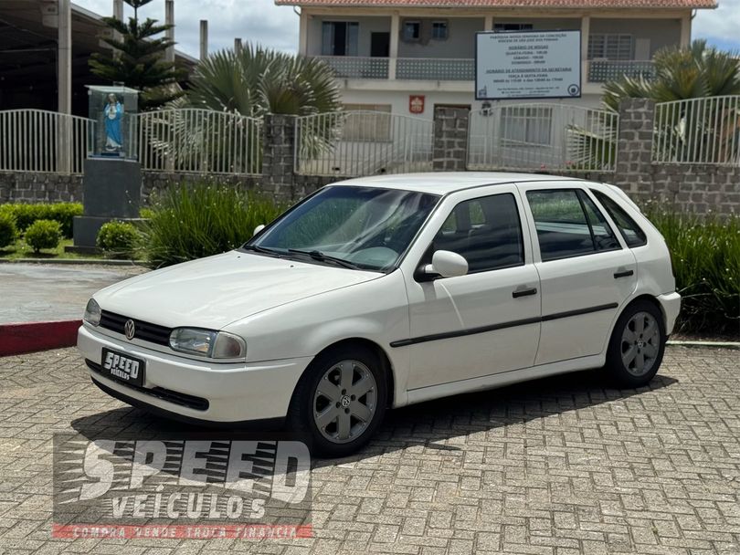VolksWagen Gol GL 1.8 Mi 2p e 4p