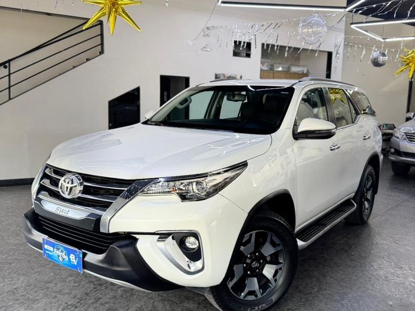 Toyota Hilux CD SR 4x2 2.7 16V/2.7 Flex Aut.