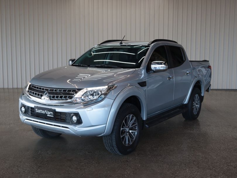 Mitsubishi L200 Triton Sport HPE-S 2.4 CD Dies. Aut