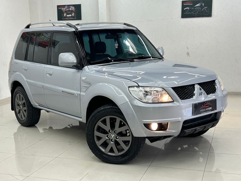Mitsubishi Pajero TR4 2.0/ 2.0 Flex 16V 4x4 Aut.
