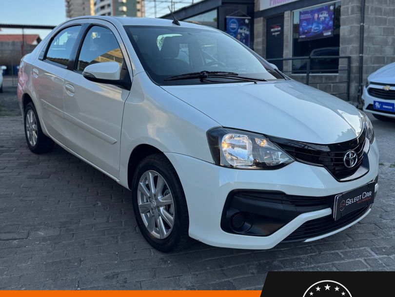 Toyota ETIOS X Plus Sedan 1.5 Flex 16V 4p Aut.