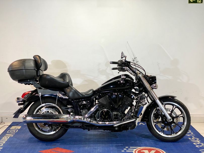 YAMAHA XVS 950 MIDNIGHT STAR