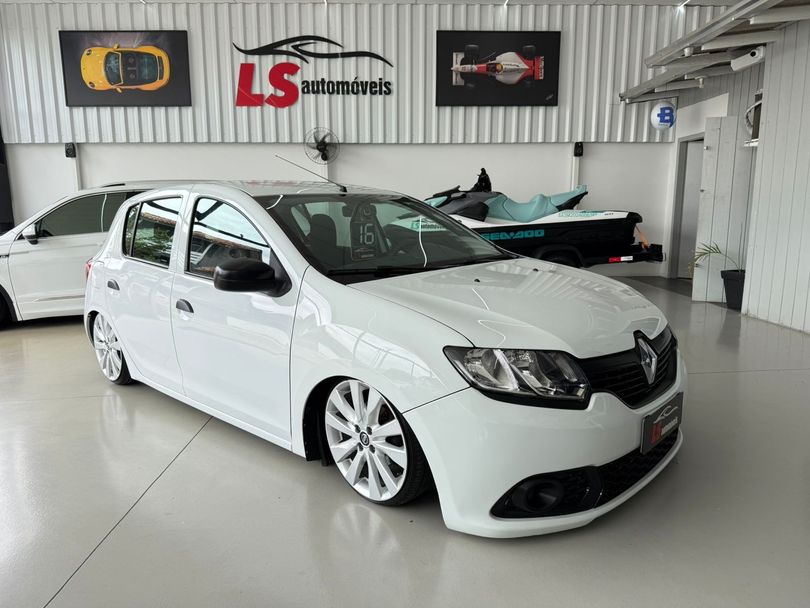 Renault SANDERO Authentique Hi-Power 1.0 16V 5p