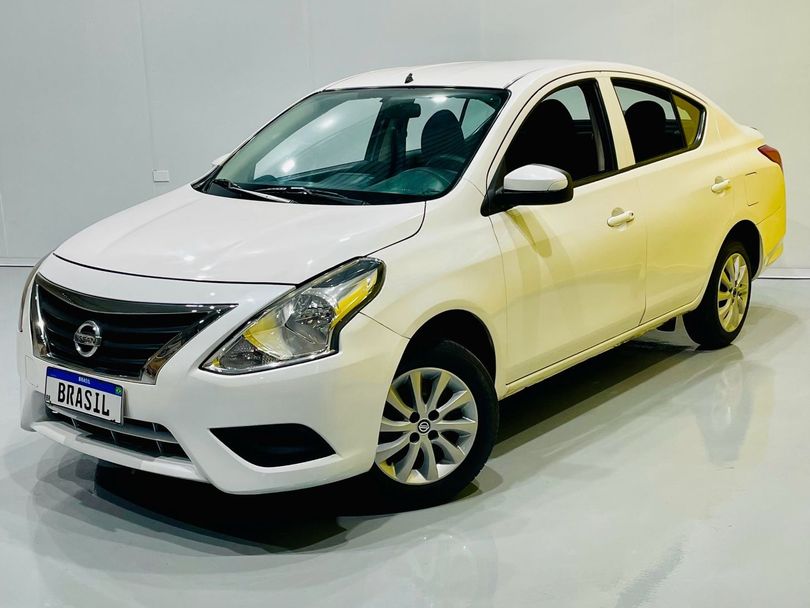 Nissan VERSA 1.0 12V FlexStart 4p Mec.