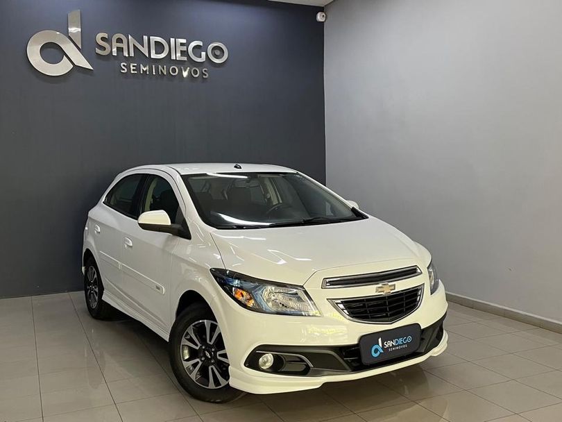 Chevrolet ONIX HATCH LTZ 1.4 8V FlexPower 5p Aut.