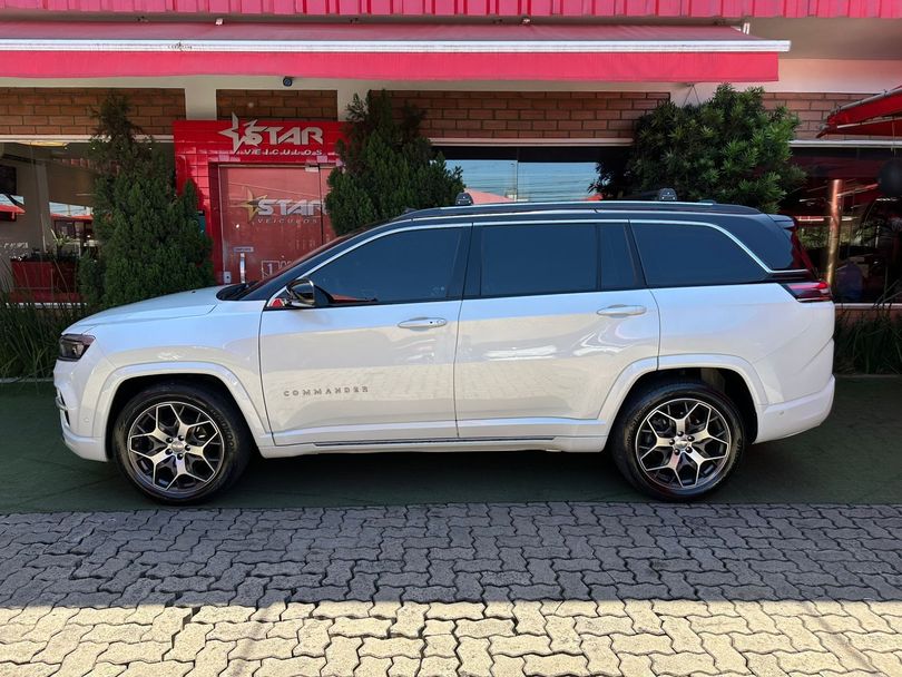 Jeep Commander Overland T270 1.3 TB Flex Aut.