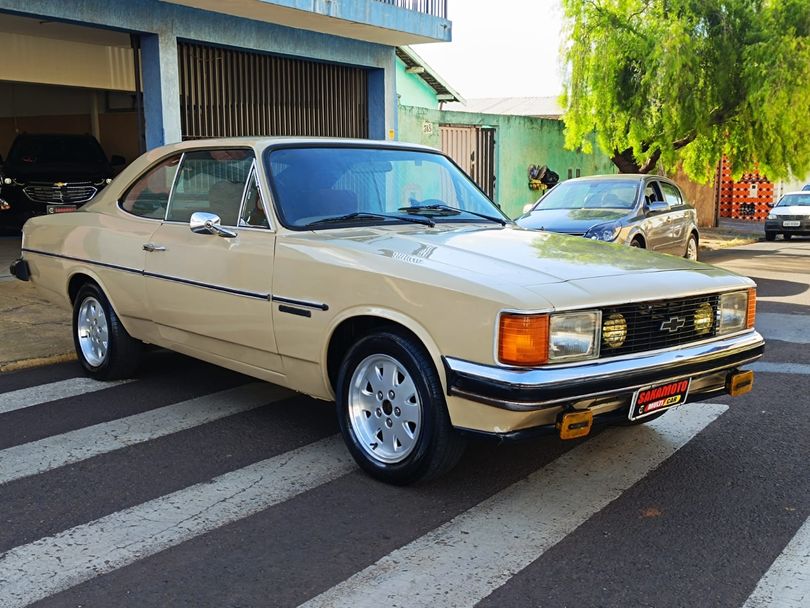 Chevrolet Opala Comodoro