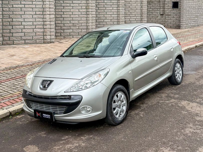 Peugeot 207 XR Sport 1.4 Flex 8V 5p