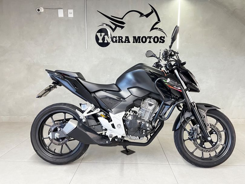 HONDA CB 300F Twister Flex