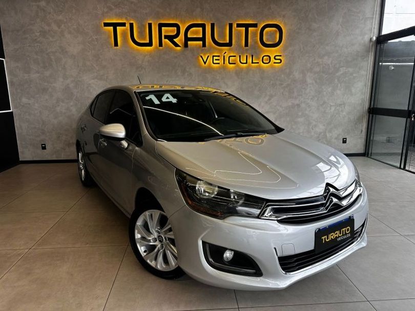 Citroën C4 LOUNGE Tendance 2.0 Flex 4p Aut.