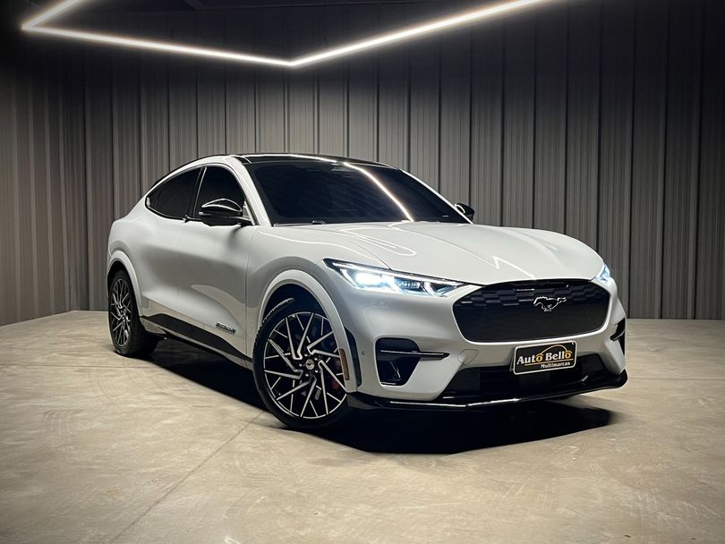 Ford Mustang Mach-E GT Performance (Elétrico)