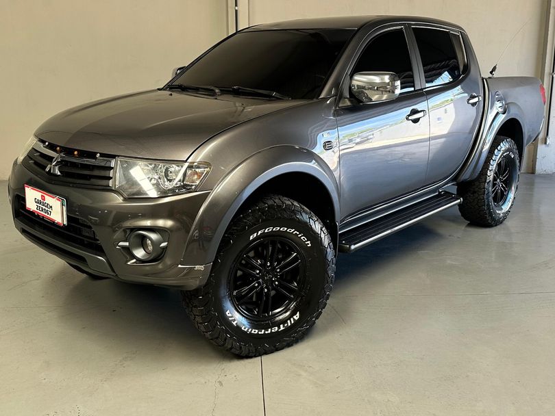 Mitsubishi L200 Triton HPE 3.2 CD TB Int.Diesel Aut