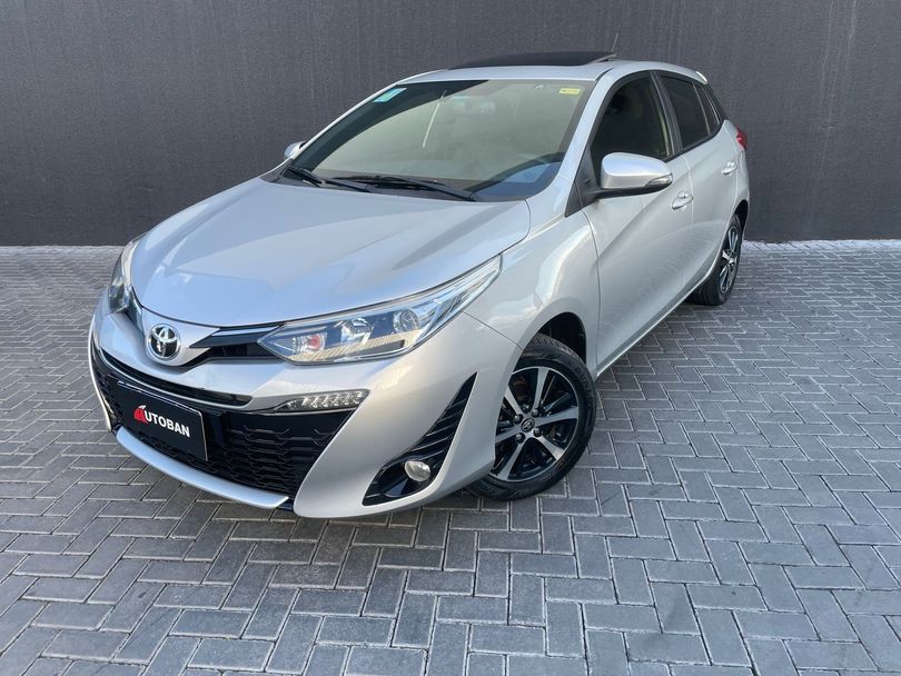 Toyota YARIS XLS Connect 1.5 Flex 16V 5p Aut.