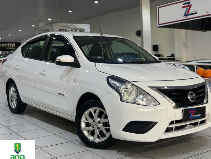 Nissan VERSA SV 1.6 16V FlexStart 4p Aut.