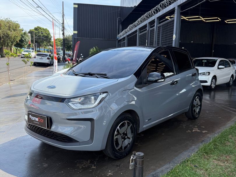 JAC e-JS1 62cv 5p Aut. (Elétrico)