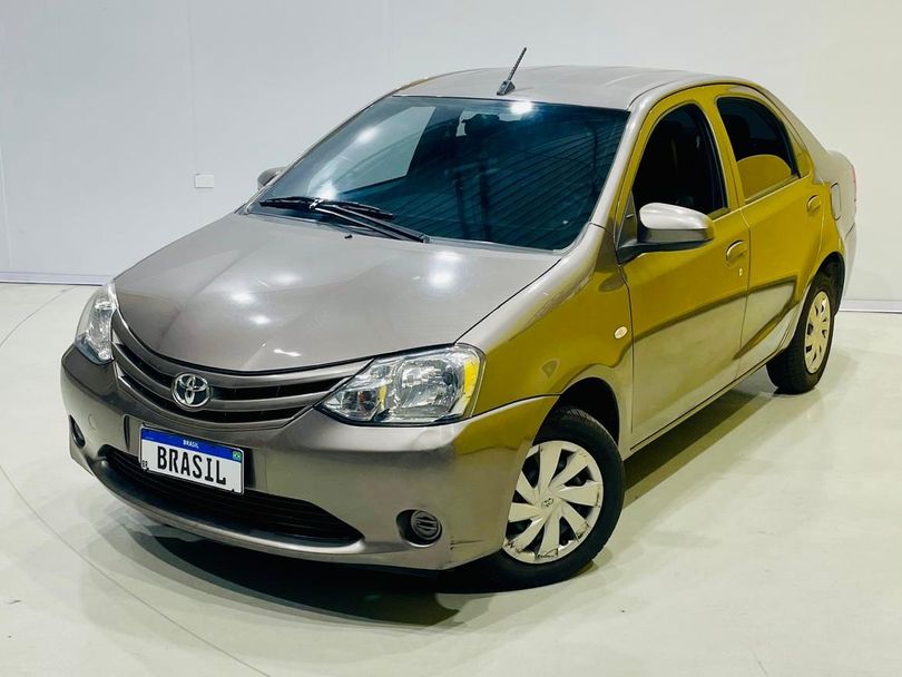 Toyota ETIOS X Sedan 1.5 Flex 16V 4p Aut.