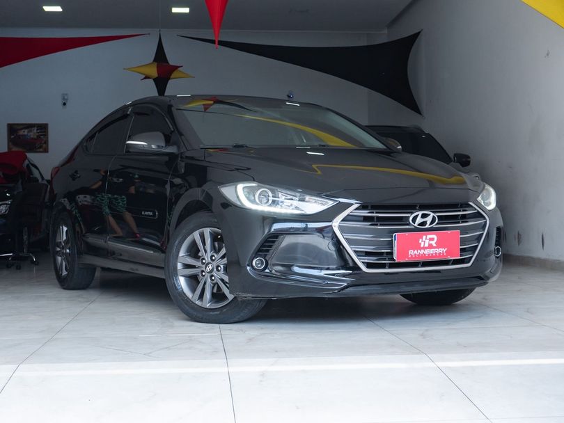 Hyundai Elantra 2.0 16V Flex Aut.