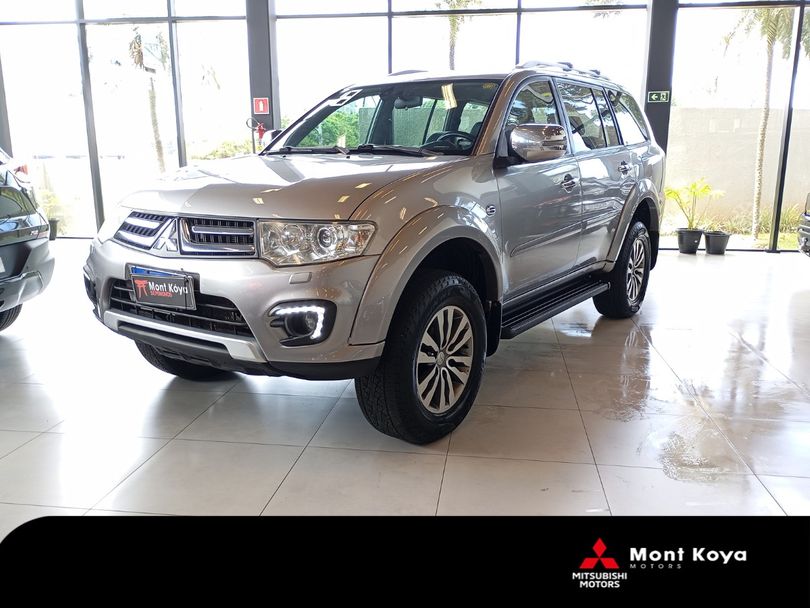 Mitsubishi Pajero HPE Full 3.2 4x4 T.I.Dies. 5p Aut